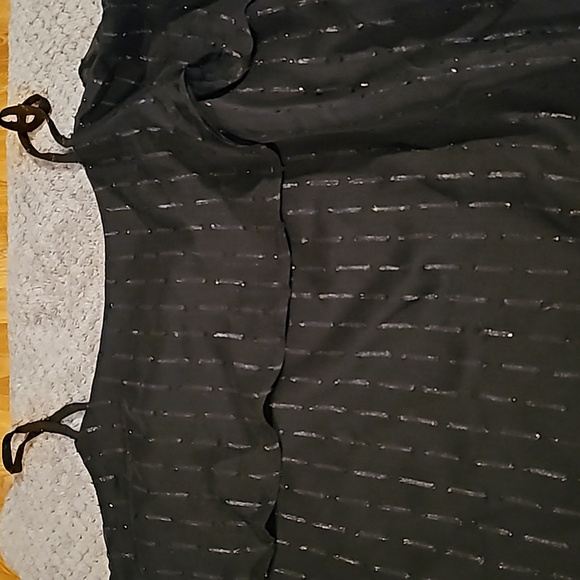 Tank top - Picture 3 of 5